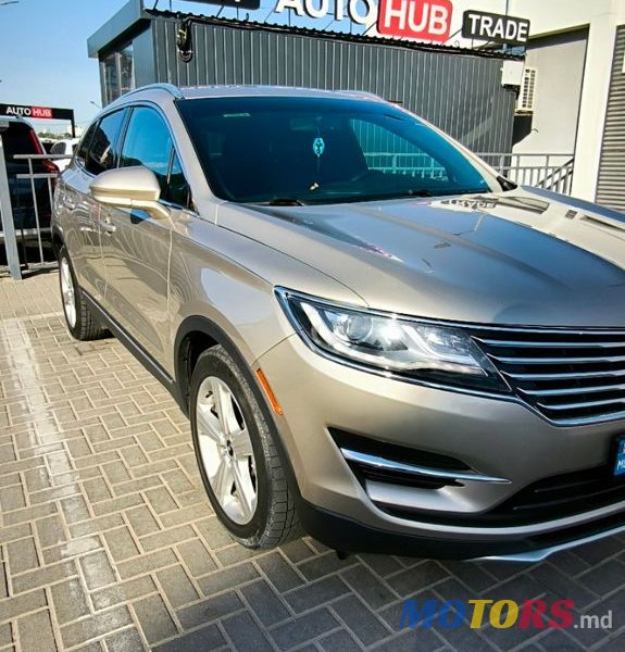 2015' Lincoln MKC photo #4