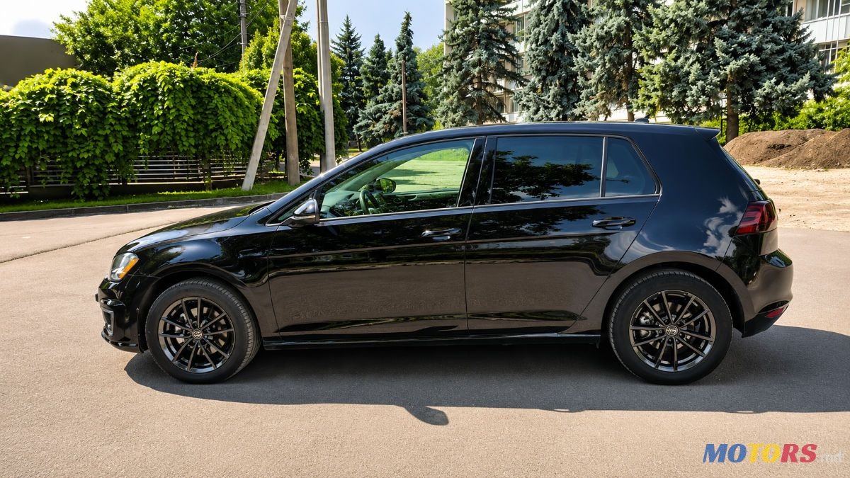 2015' Volkswagen Golf photo #2