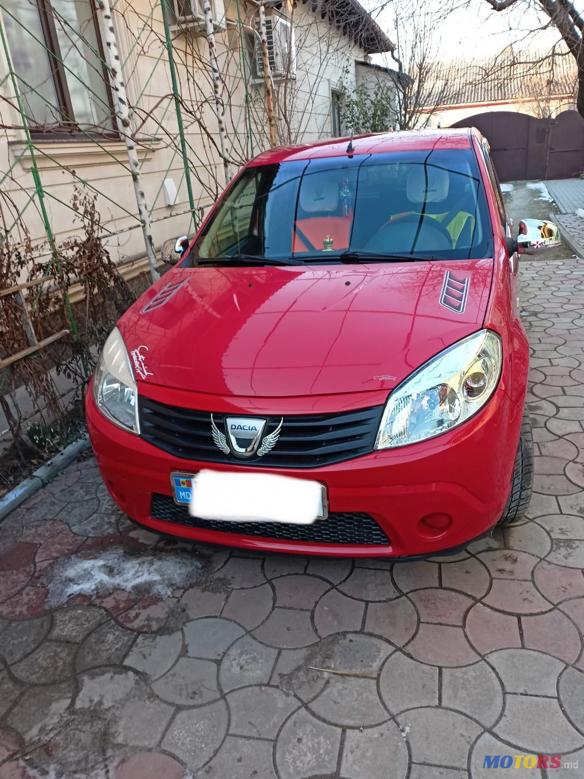 2010' Dacia Sandero photo #1