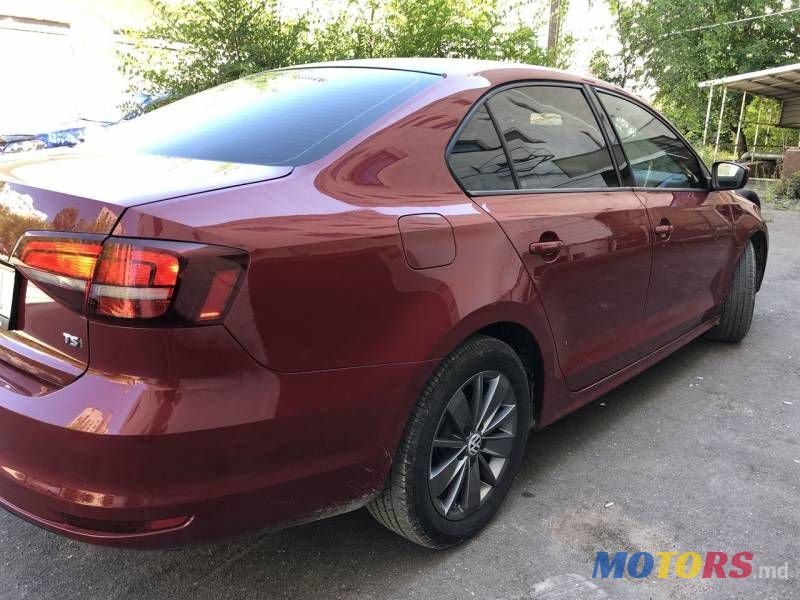 2016' Volkswagen Jetta photo #3