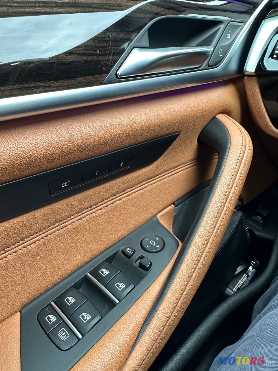 2020' BMW 5 Series photo #5