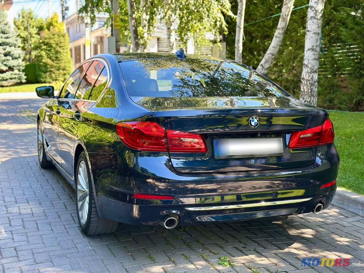 2018' BMW 5 Series photo #3