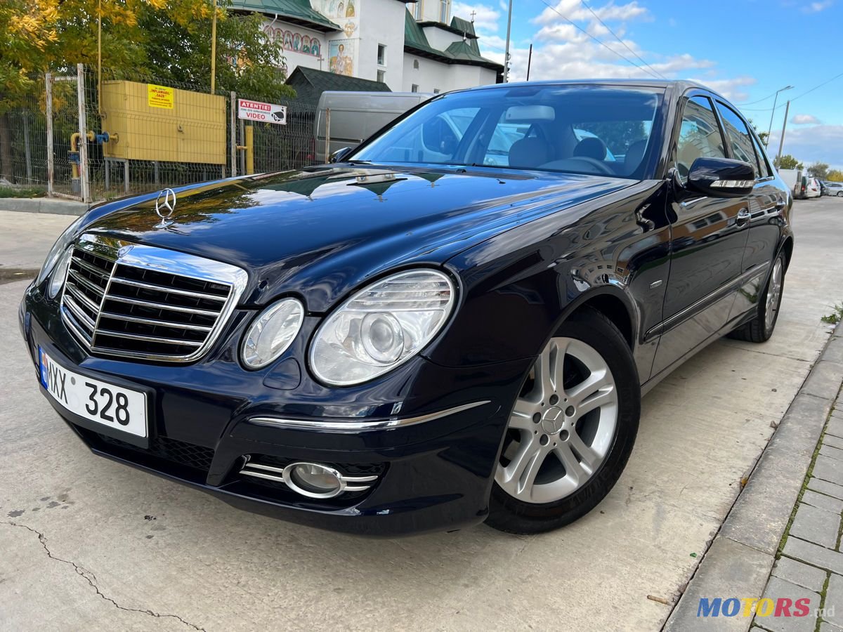 2008' Mercedes-Benz E Класс photo #1