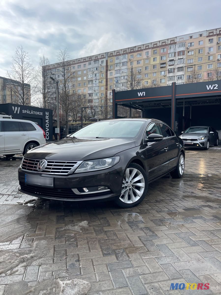 2014' Volkswagen Passat photo #2