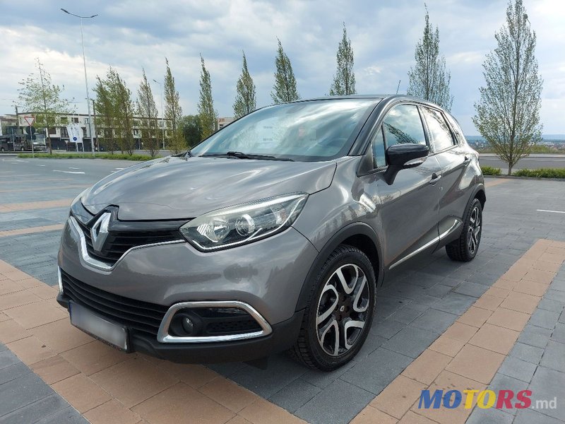 2015' Renault Captur photo #1