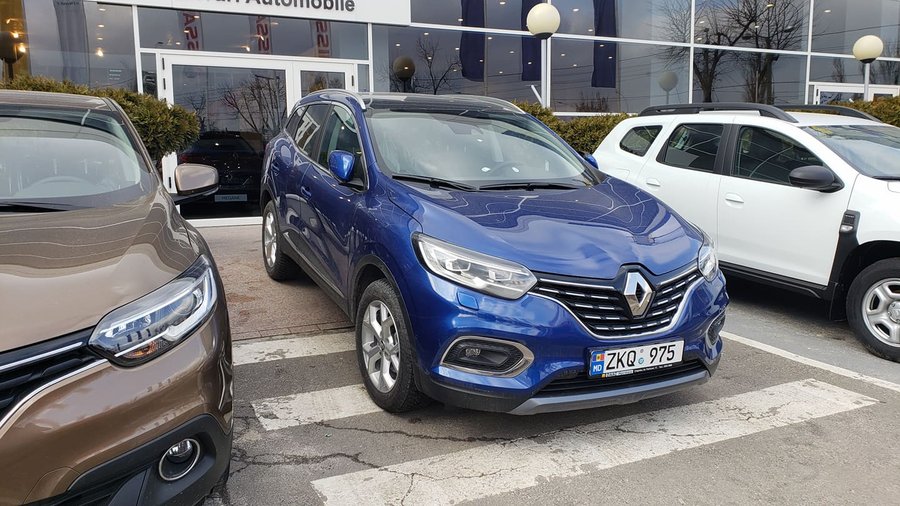 Noul Renault Kadjar facelift a ajuns în ţara noastră. Cât costă şi ce oferă în schimb
