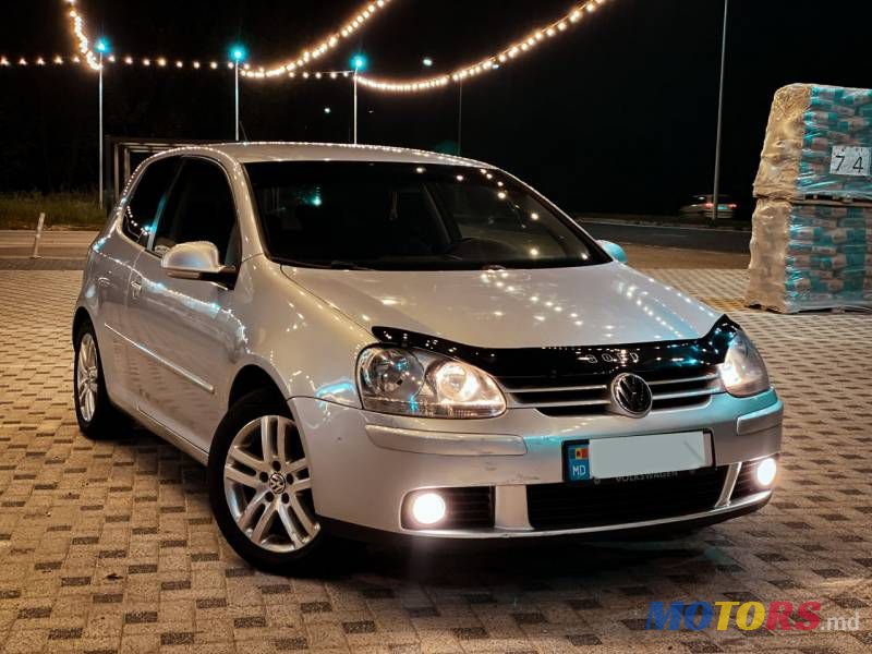 2007' Volkswagen Golf photo #3