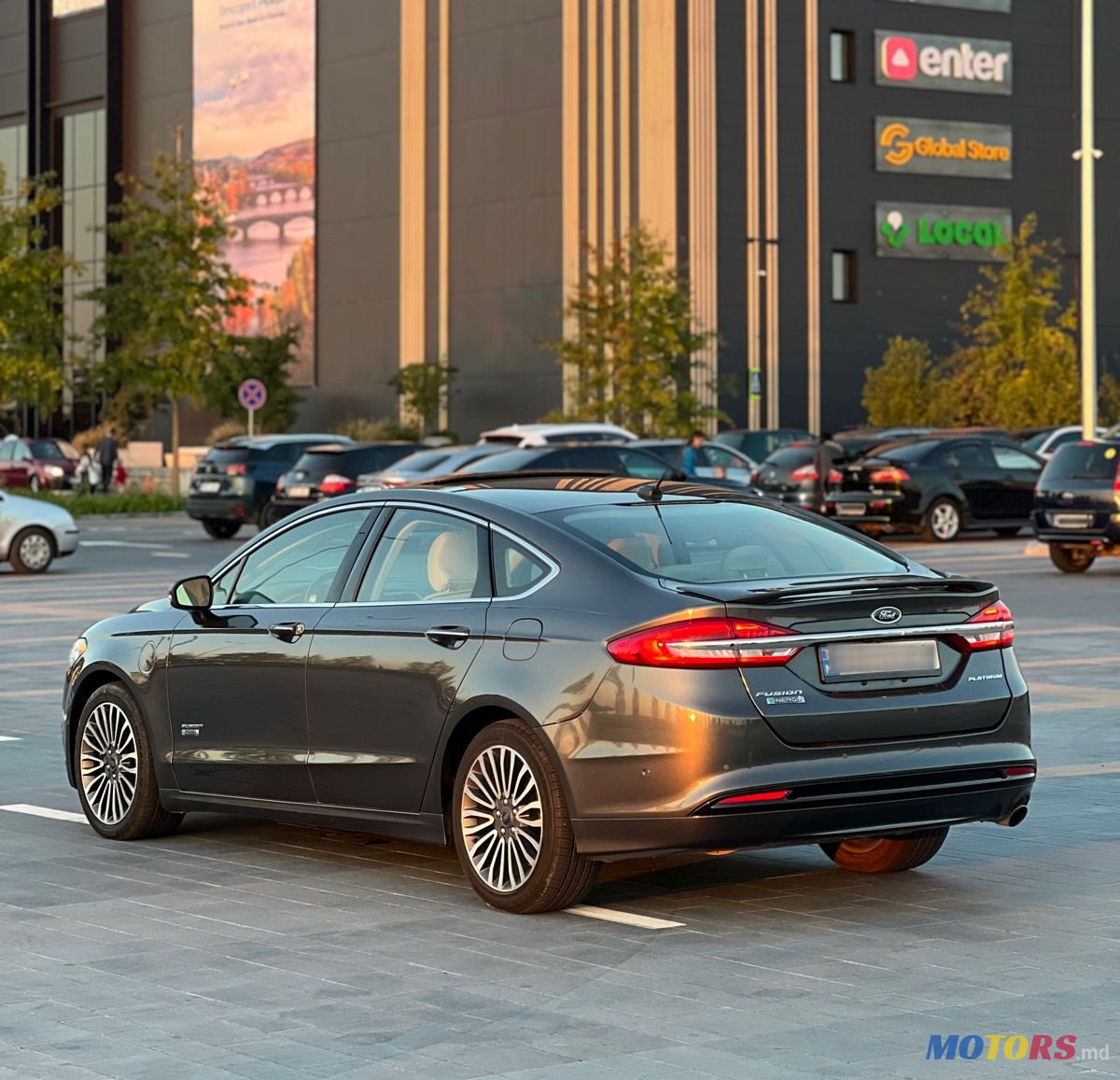 2018' Ford Fusion photo #5