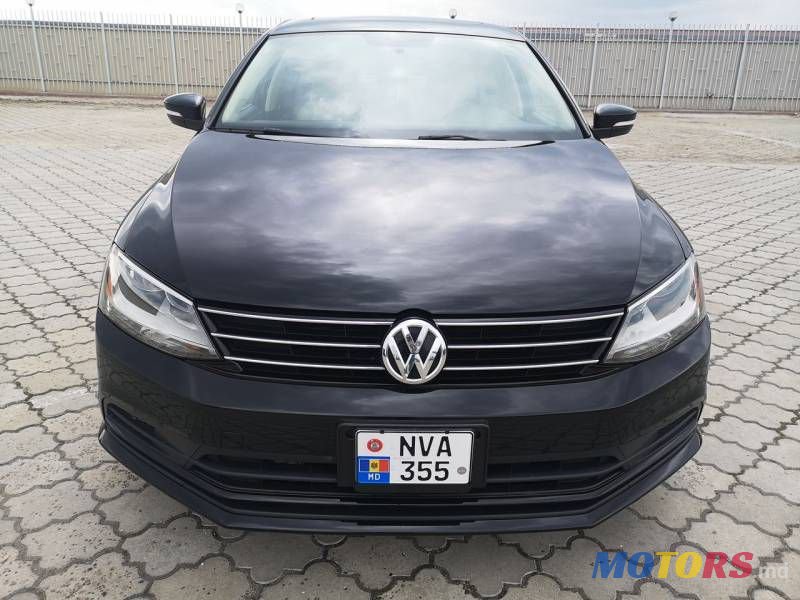 2016' Volkswagen Jetta photo #2