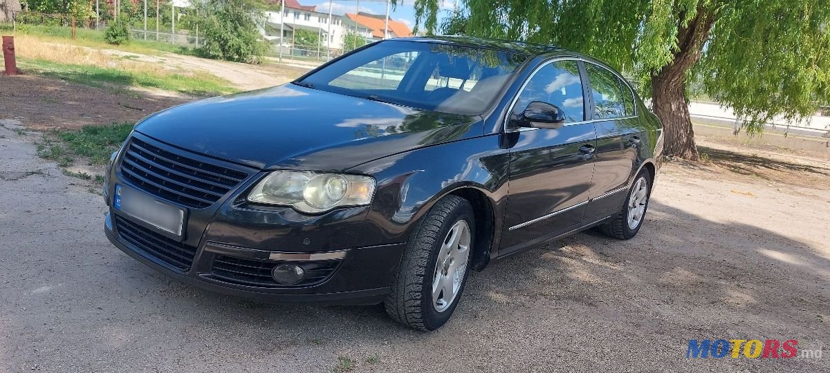 2006' Volkswagen Passat photo #4