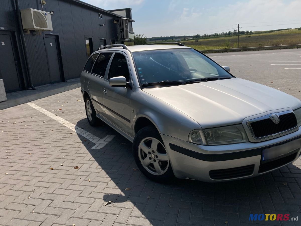 2003' Skoda Octavia photo #3