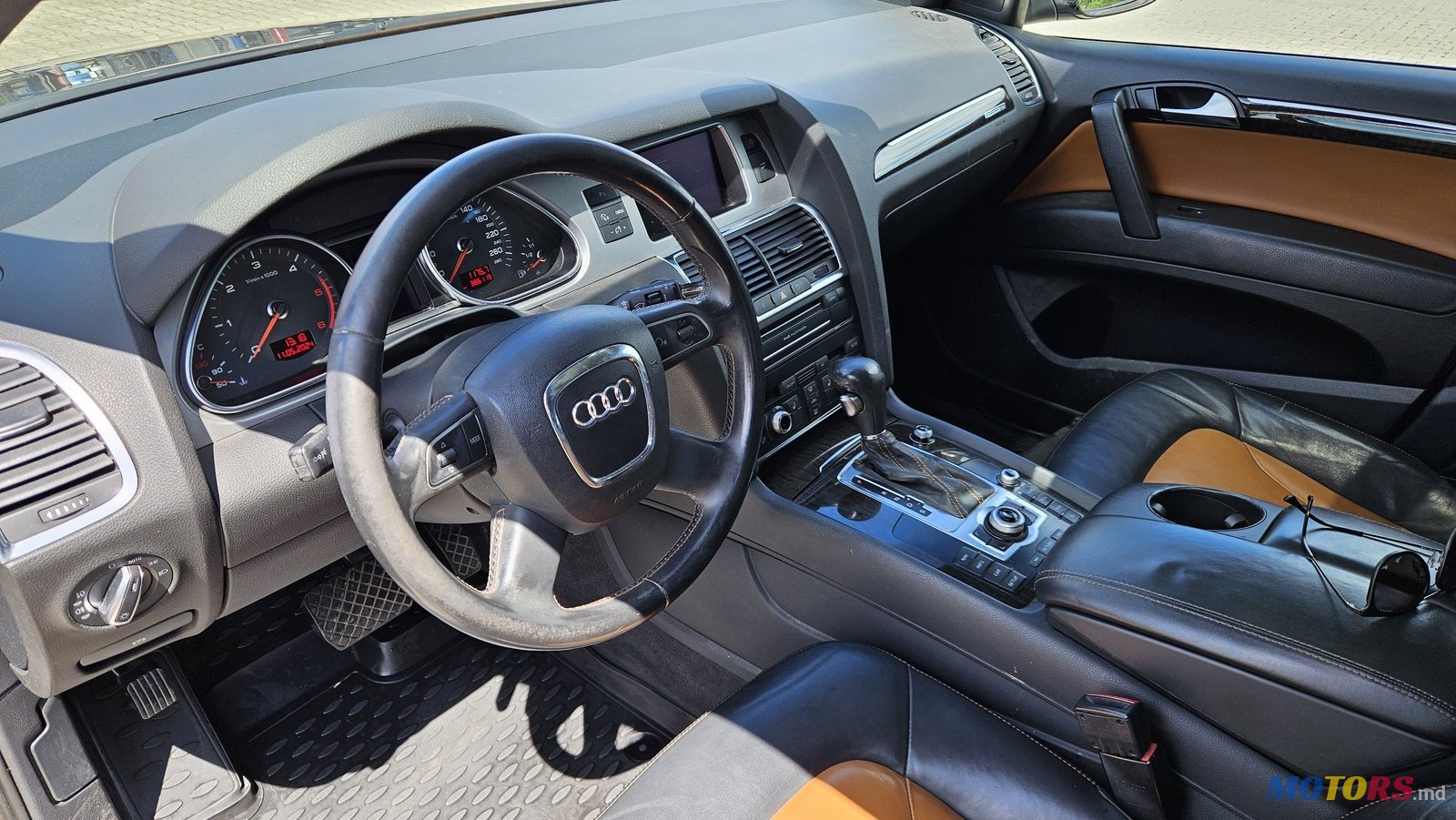 2011' Audi Q7 photo #4