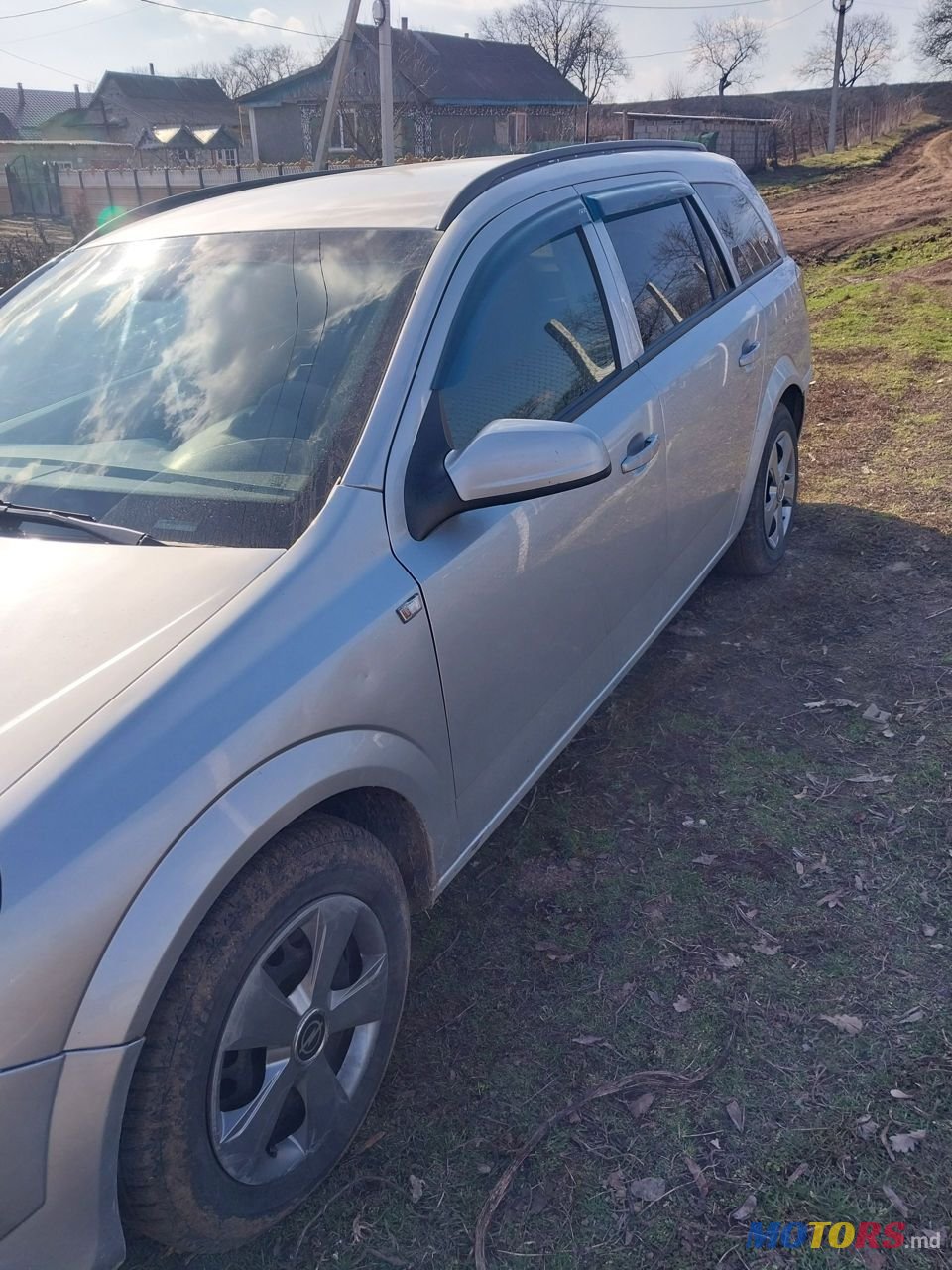 2005' Opel Astra photo #1