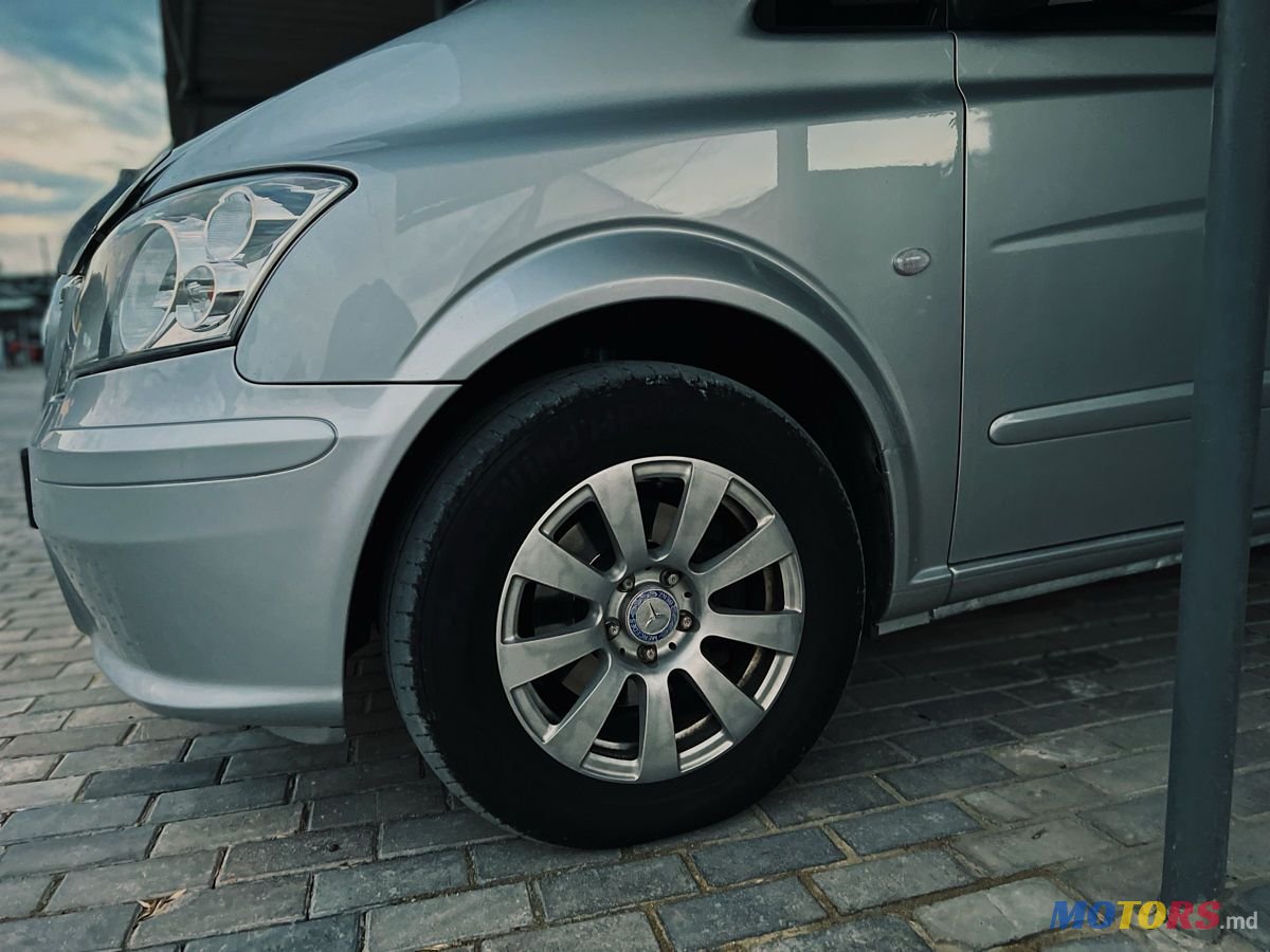 2012' Mercedes-Benz Vito photo #2
