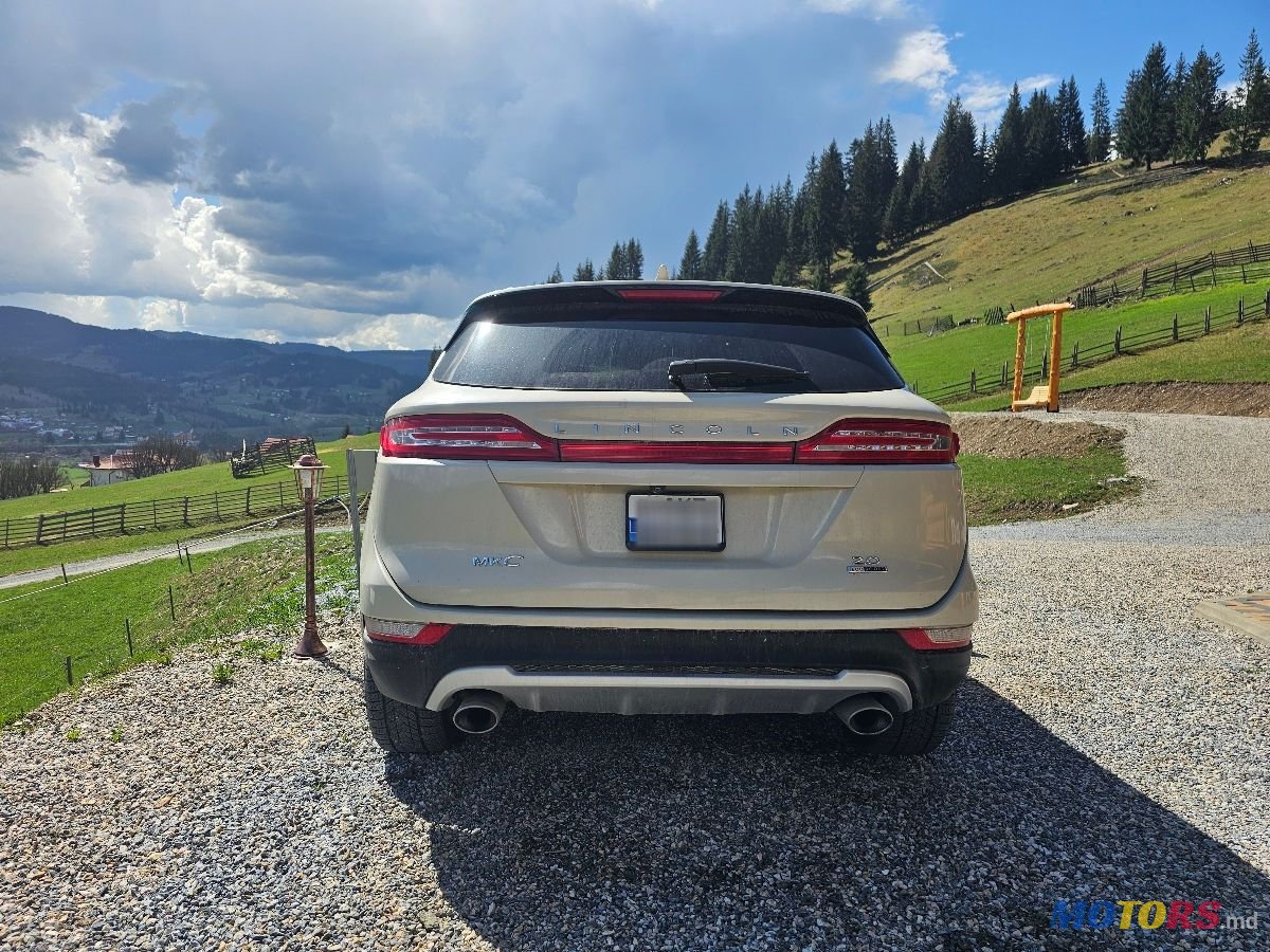 2018' Lincoln MKC photo #5