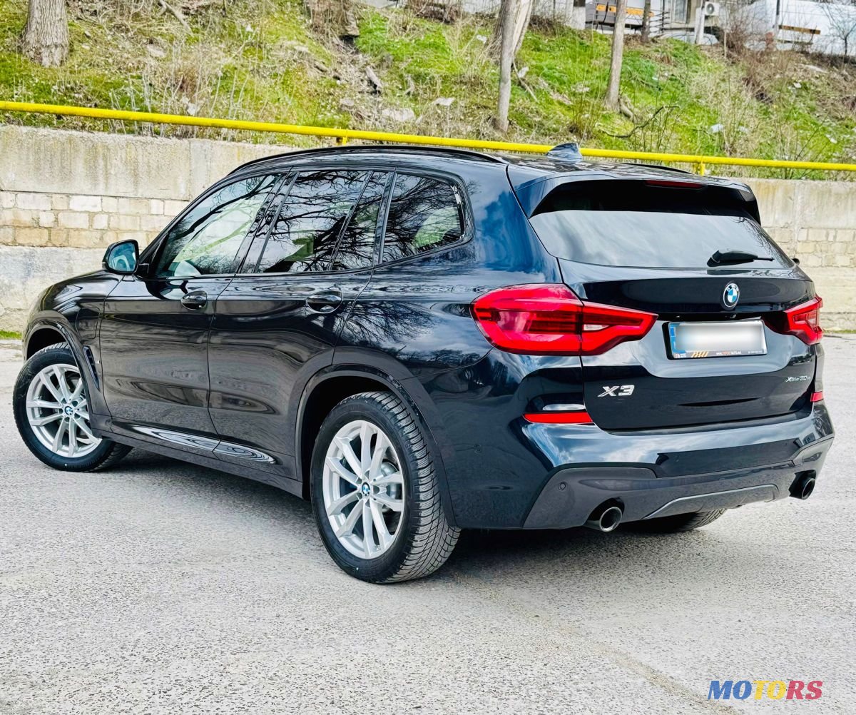 2021' BMW X3 photo #2