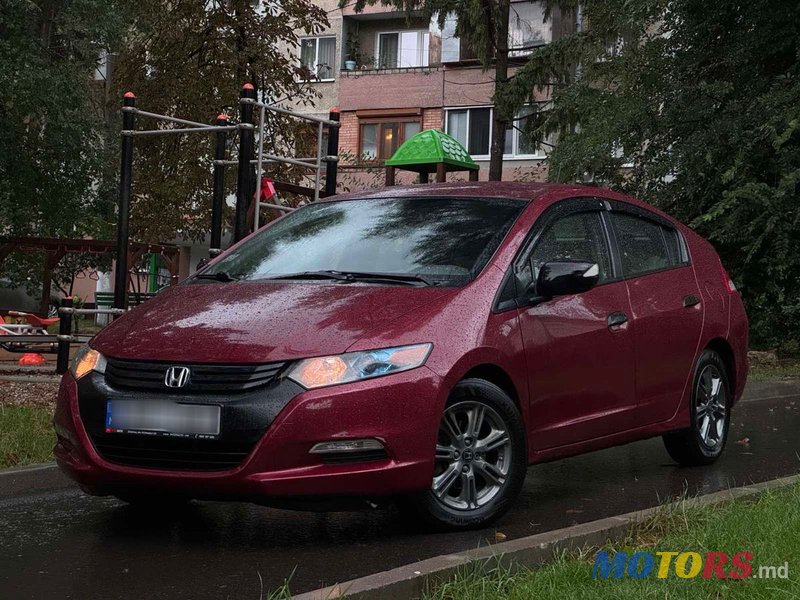 2010' Honda Insight photo #3