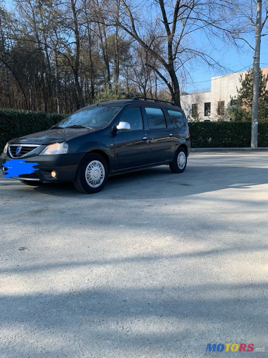 2007' Dacia Logan Mcv photo #1