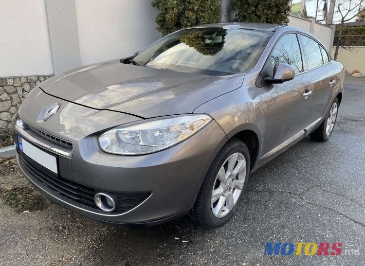 2011' Renault Fluence photo #1