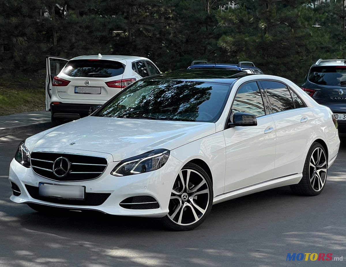 2015' Mercedes-Benz E-Class photo #2