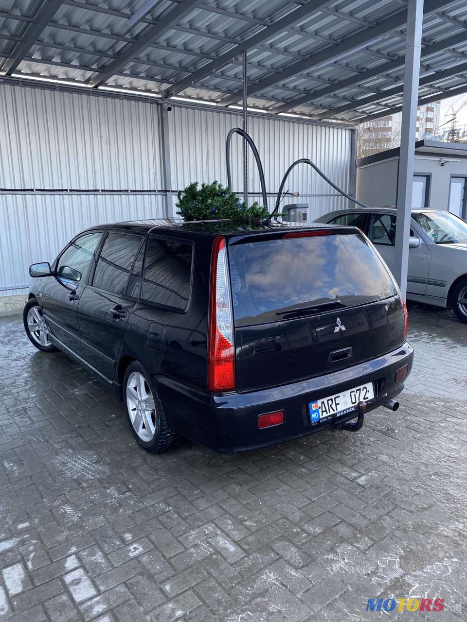 2004' Mitsubishi Lancer photo #3
