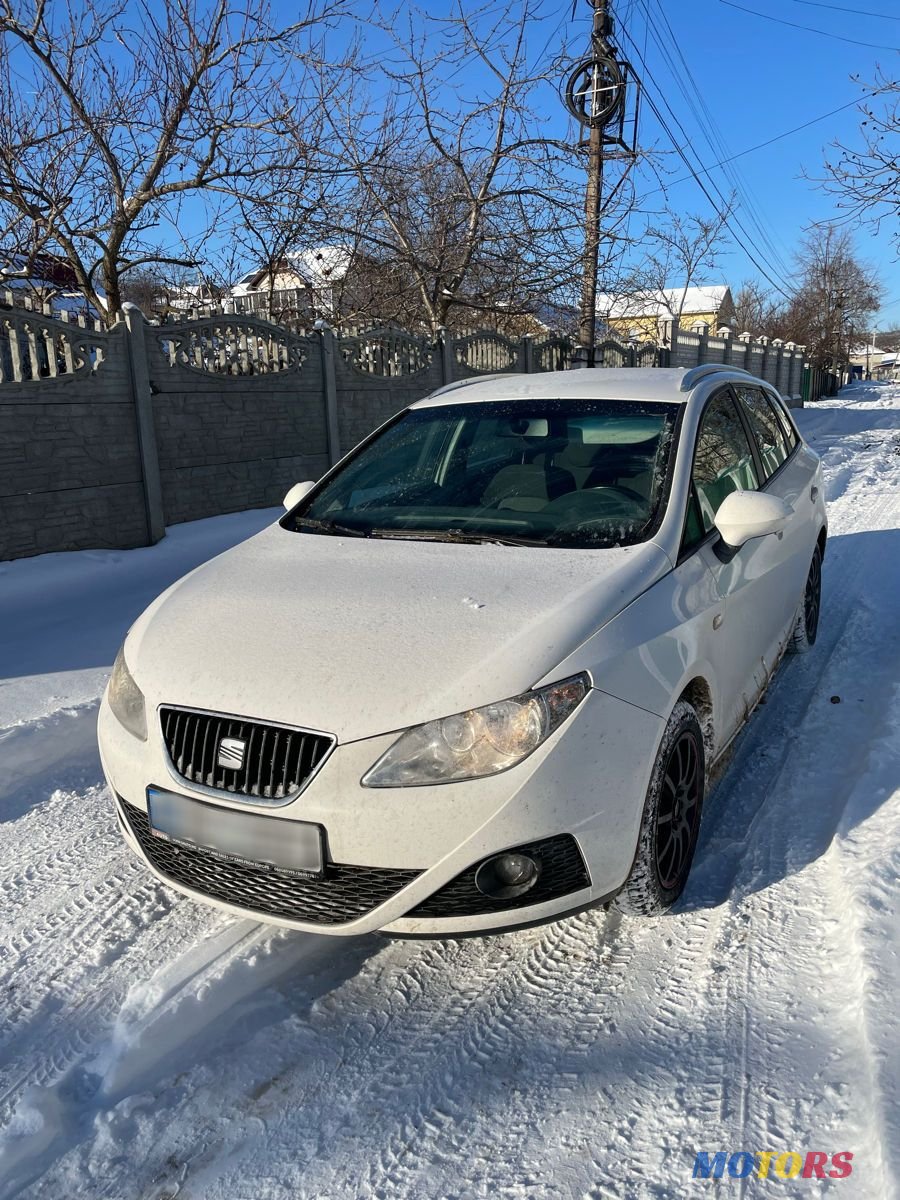 2011' SEAT Ibiza photo #5