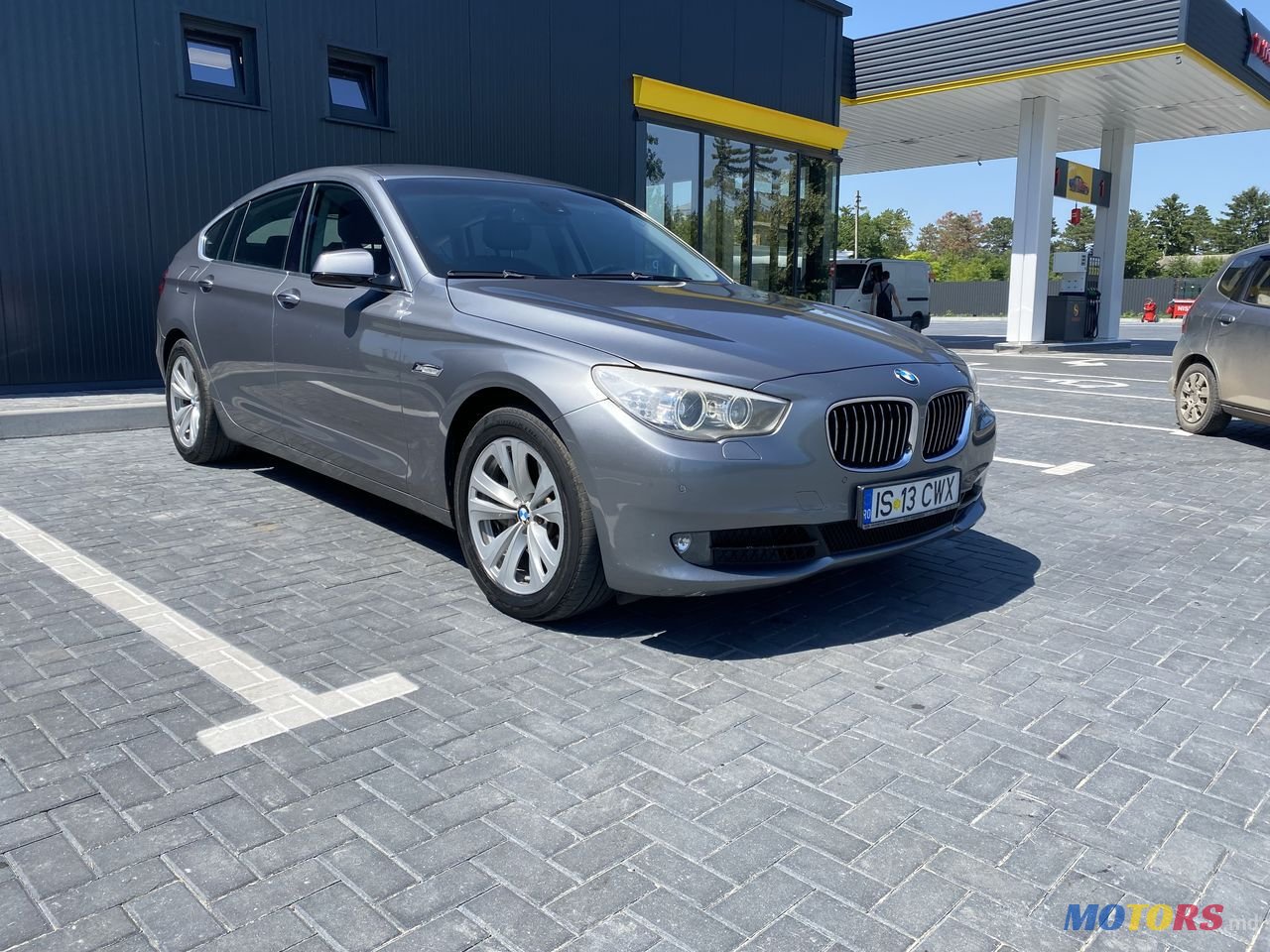 2010' BMW 5 Gt photo #2