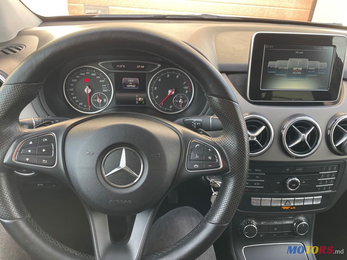 2015' Mercedes-Benz B Класс photo #2