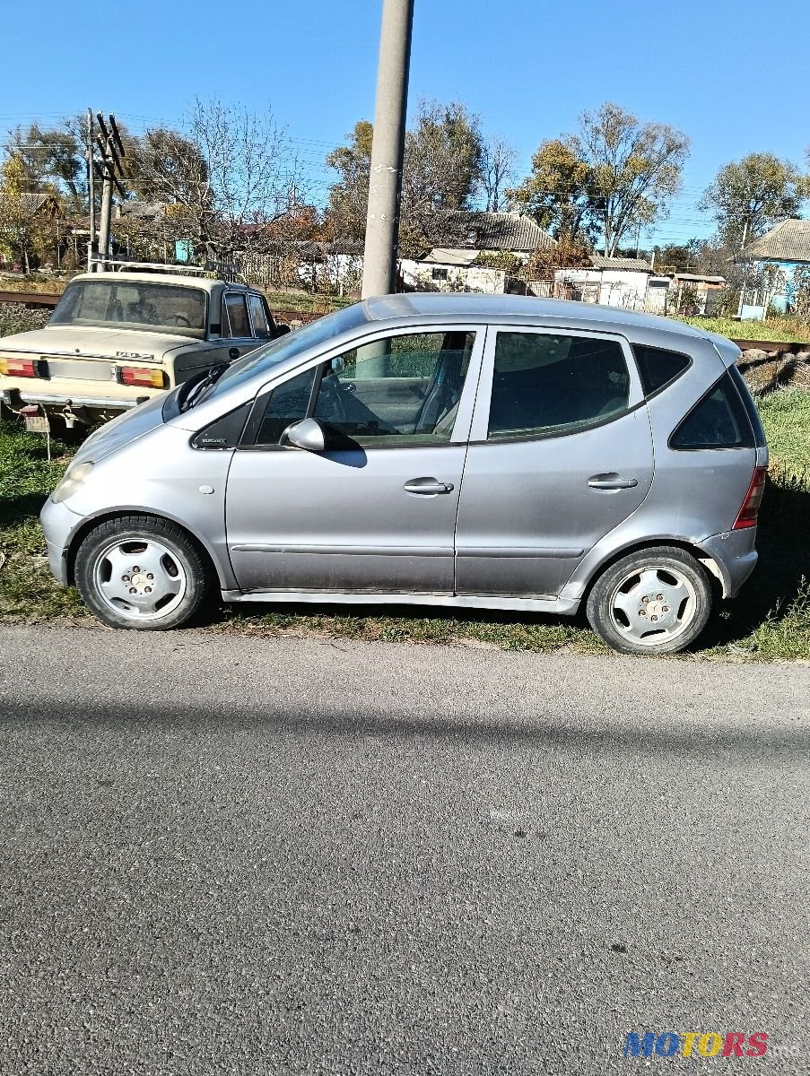 2001' Mercedes-Benz A-Class photo #2