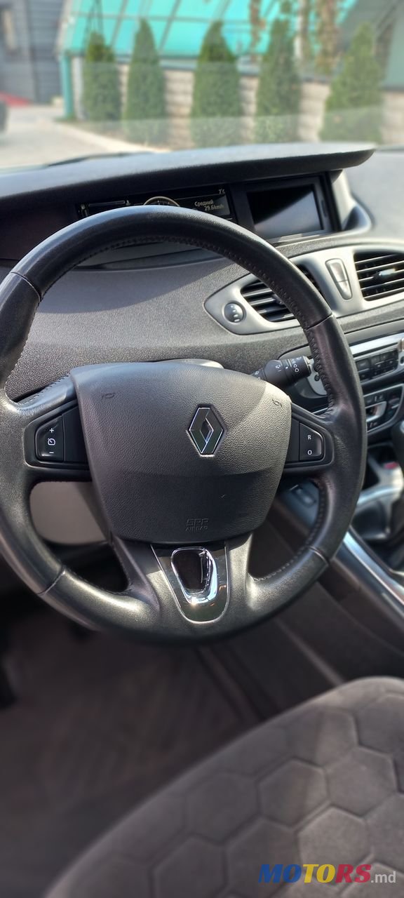 2016' Renault Grand Scenic photo #6