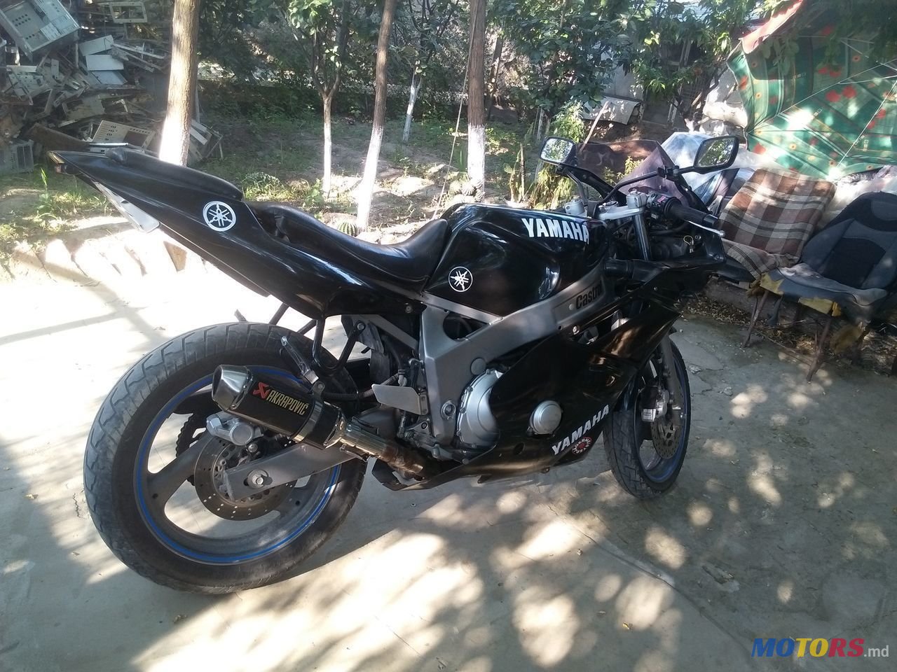 1992' Yamaha FZR 600 photo #1