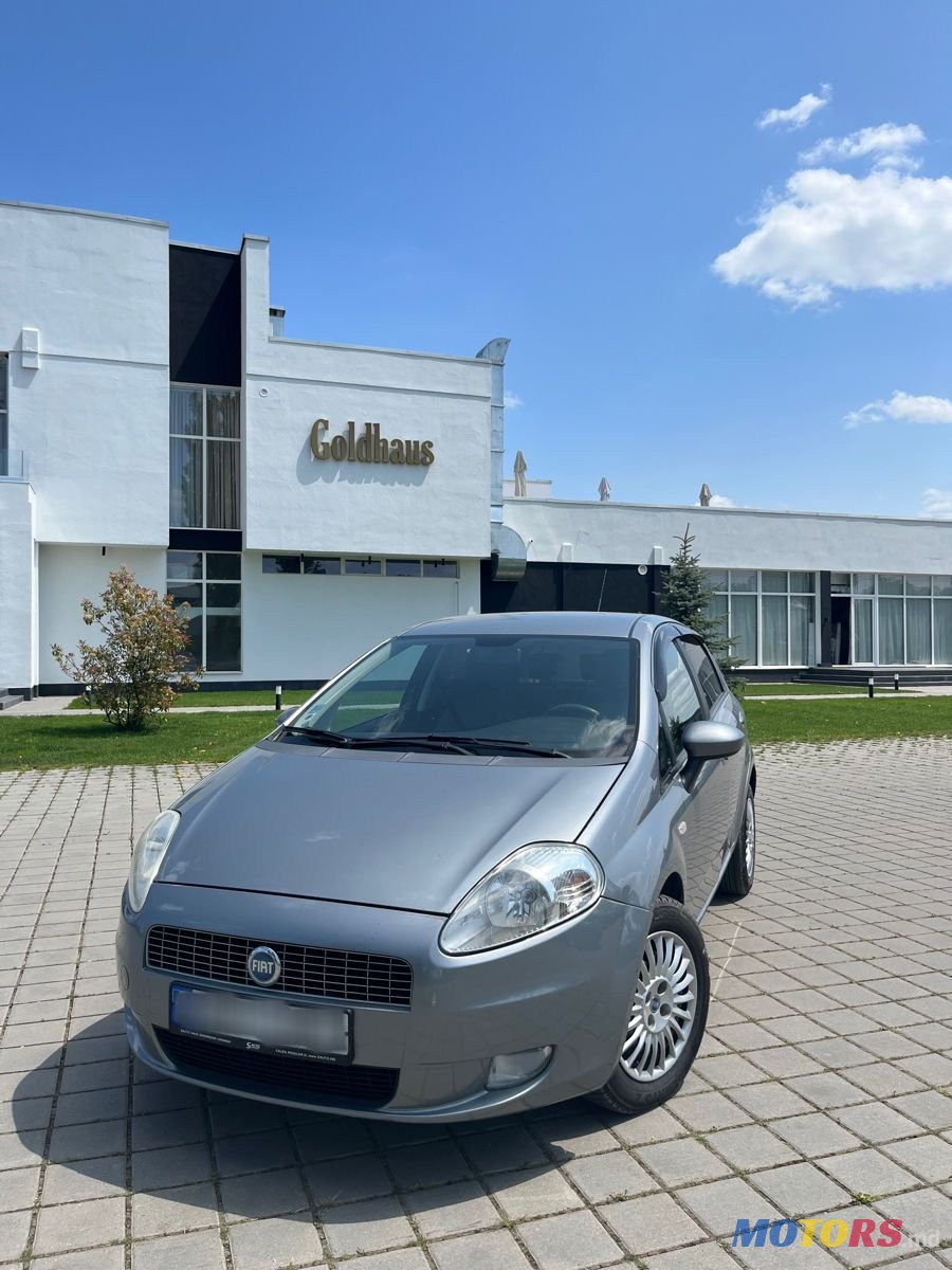 2007' Fiat Punto photo #1