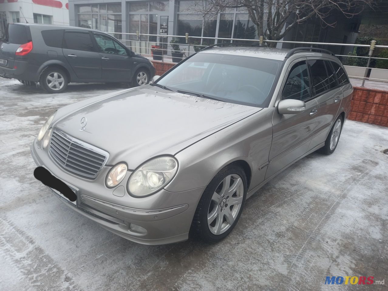 2005' Mercedes-Benz E-Class photo #2