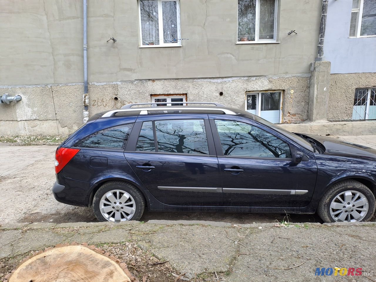 2007' Renault Laguna photo #2