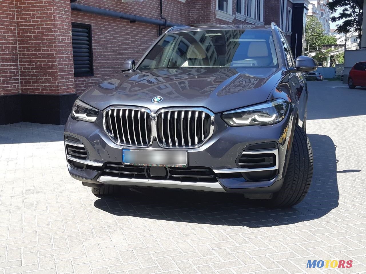 2022' BMW X5 photo #1