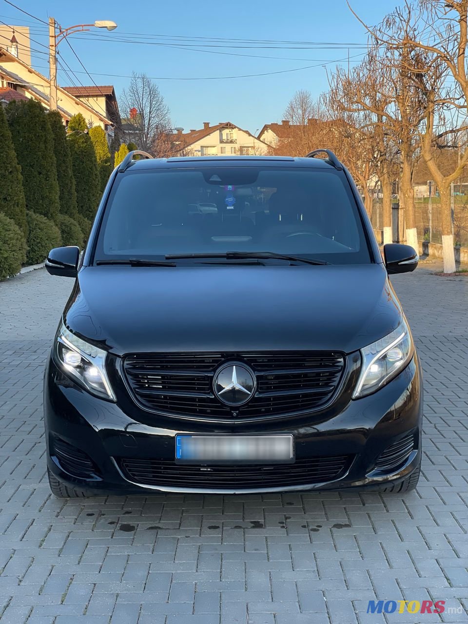 2016' Mercedes-Benz V Класс photo #1
