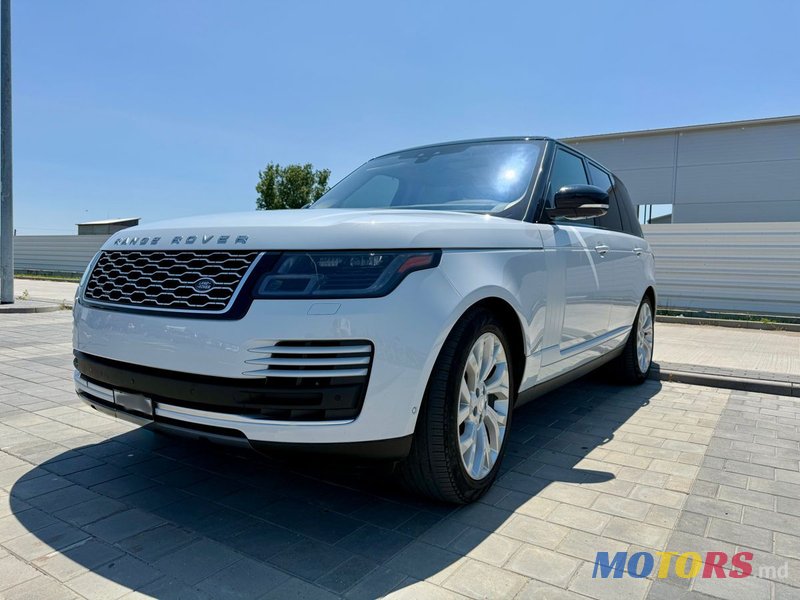 2020' Land Rover Range Rover photo #1