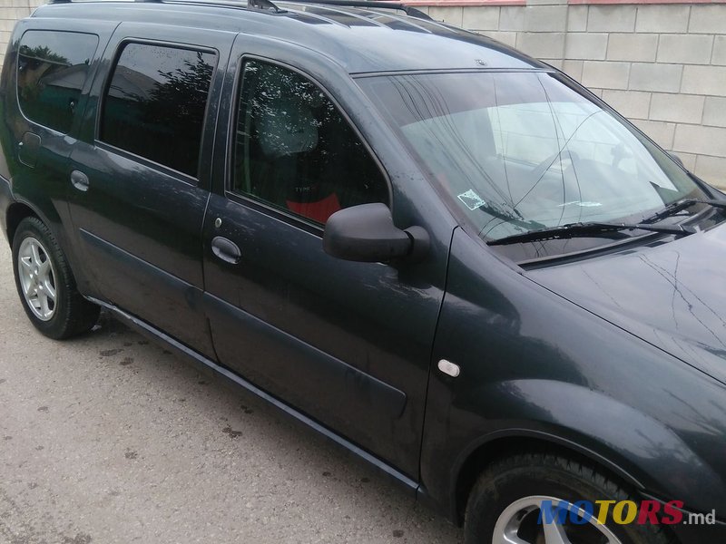 2007' Dacia Logan Mcv photo #3