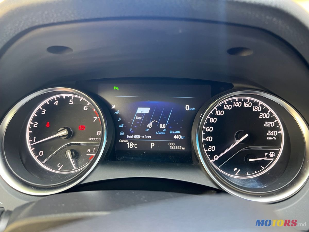 2017' Toyota Camry photo #5