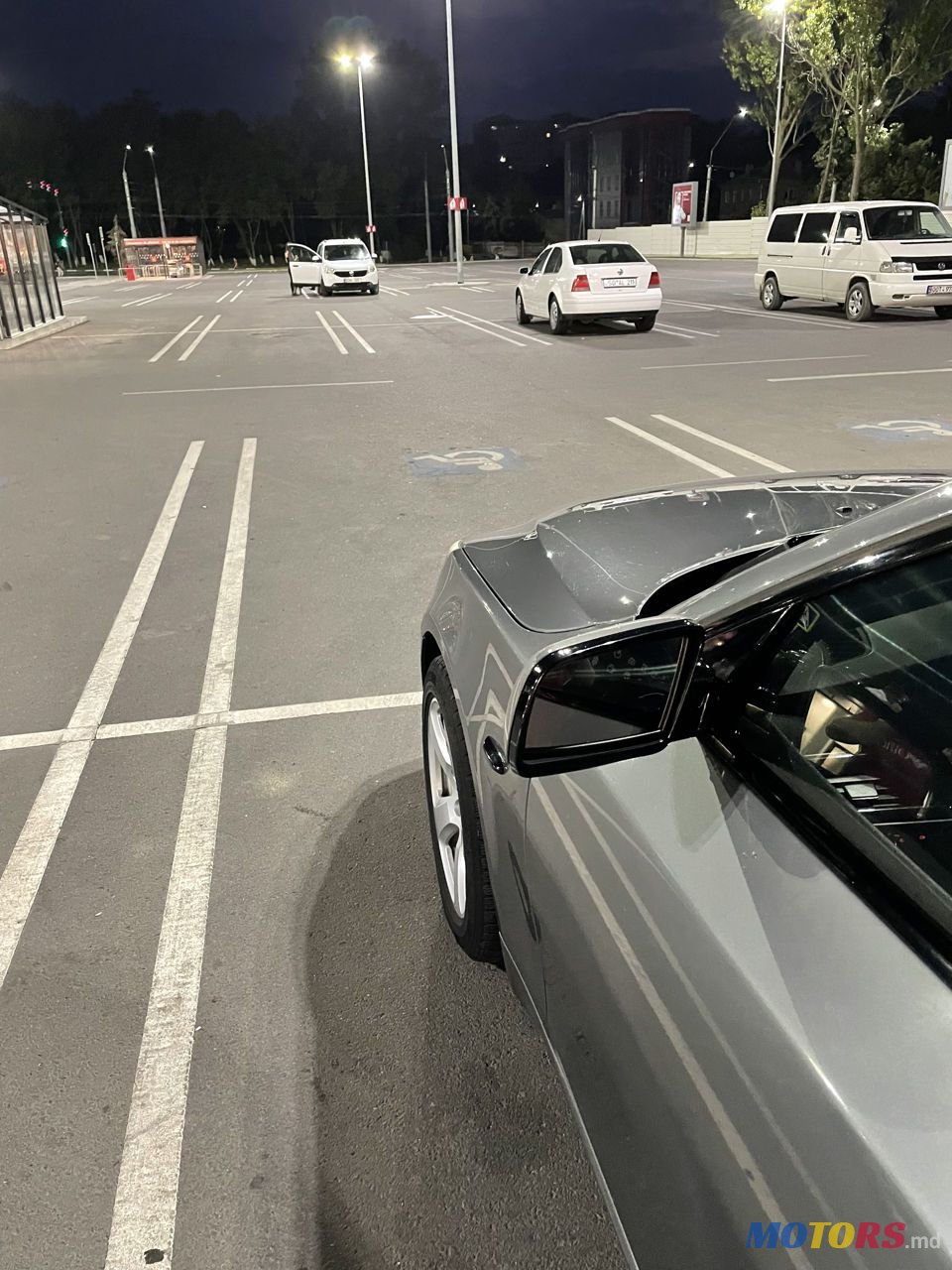 2008' BMW 5 Series photo #4