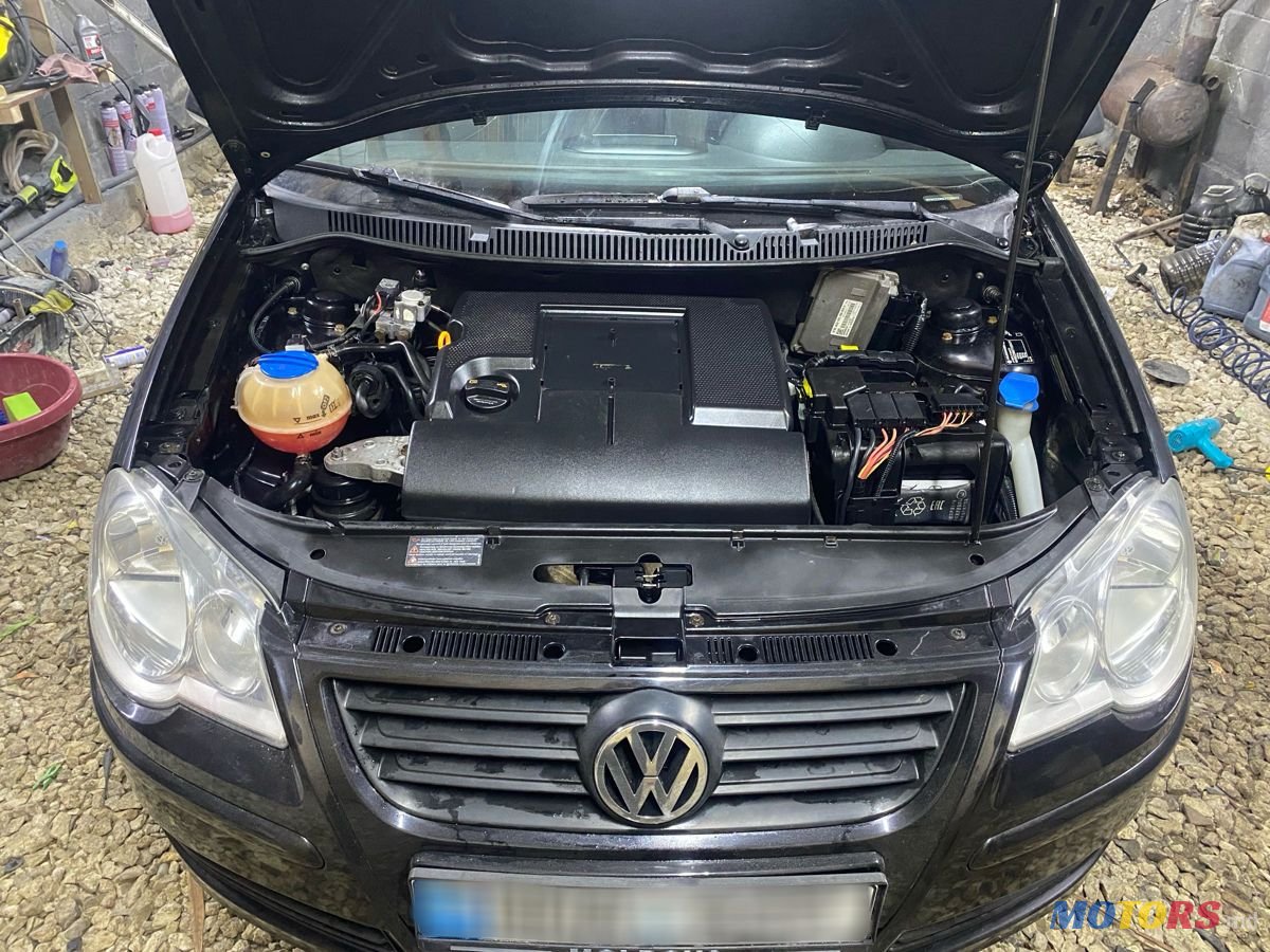 2007' Volkswagen Polo photo #6