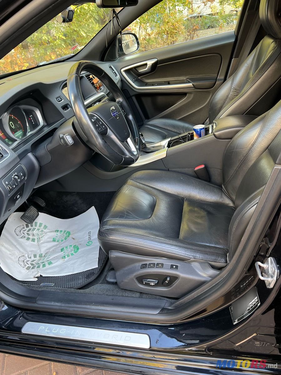 2013' Volvo V60 photo #6