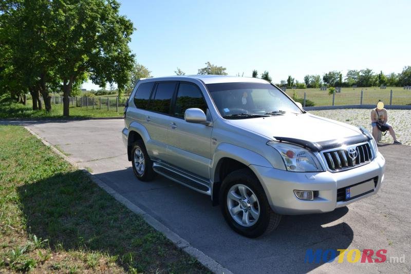 2007' Toyota Land Cruiser photo #1