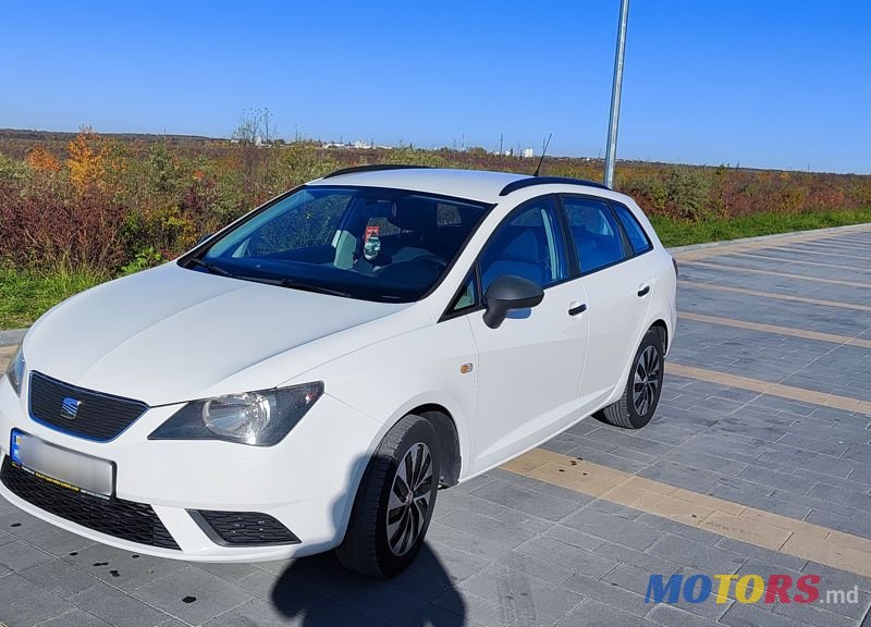 2013' SEAT Ibiza photo #2