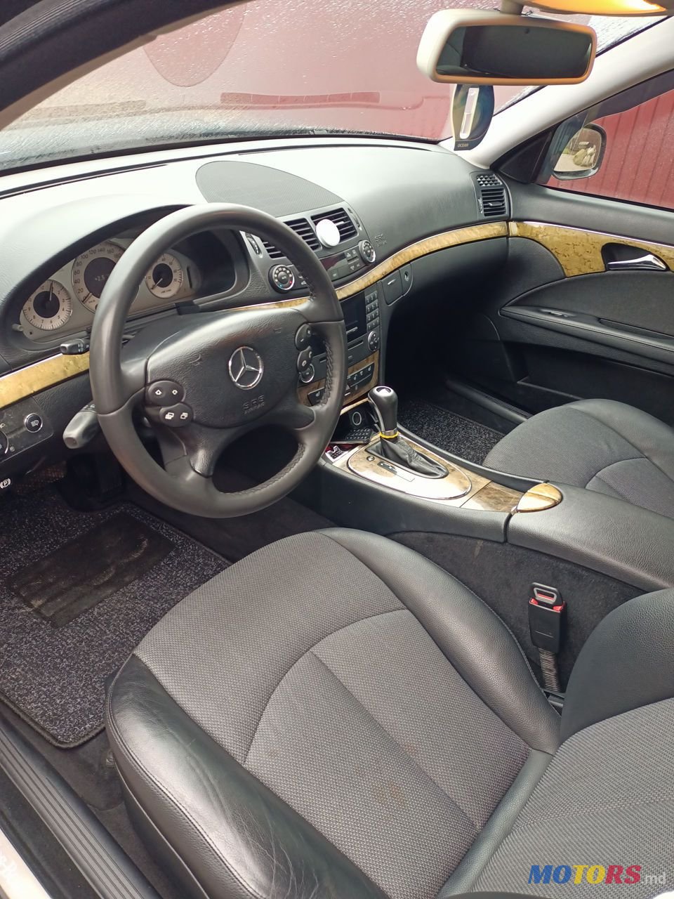 2007' Mercedes-Benz E Класс photo #5