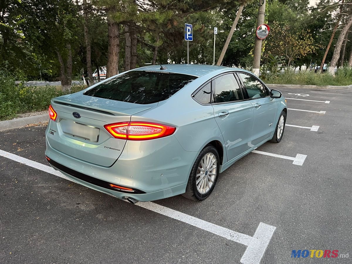 2013' Ford Fusion photo #6