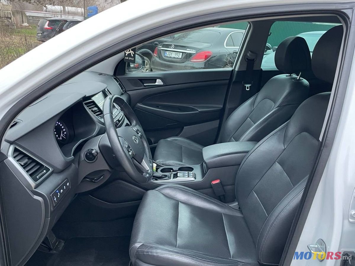 2017' Hyundai Tucson photo #2