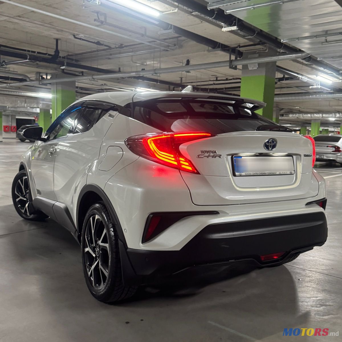2018' Toyota C-HR photo #6