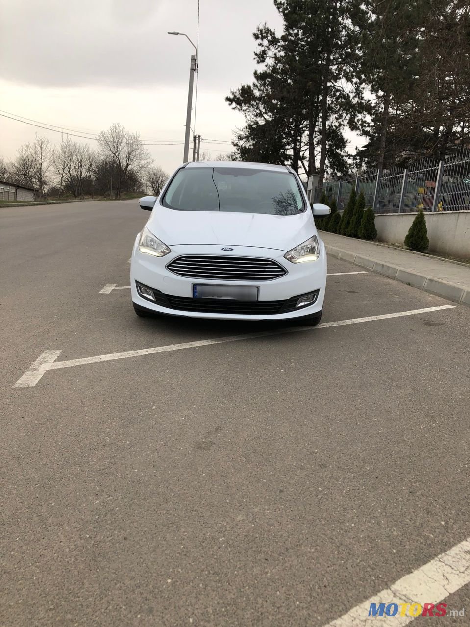 2016' Ford C-MAX photo #1