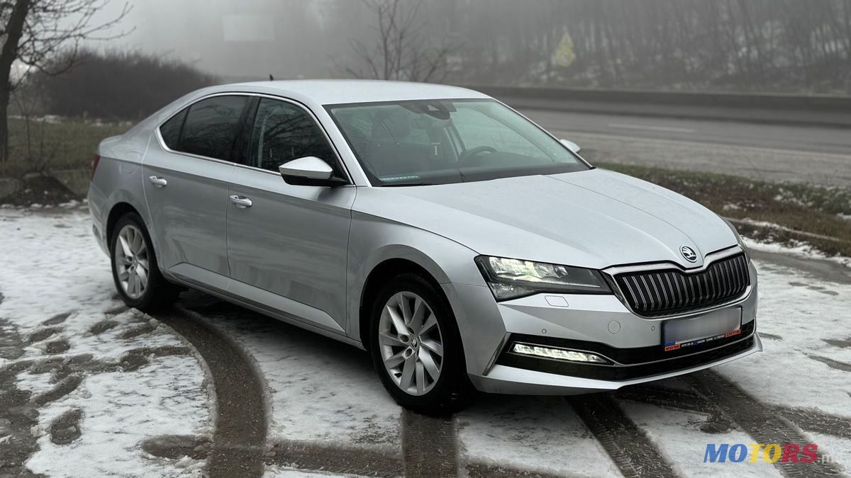 2022' Skoda Superb photo #4